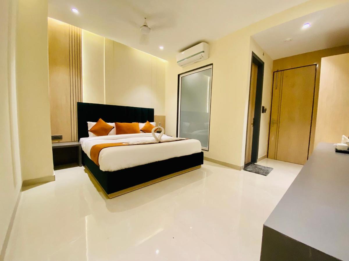 Hotel 51 Амритсар Экстерьер фото